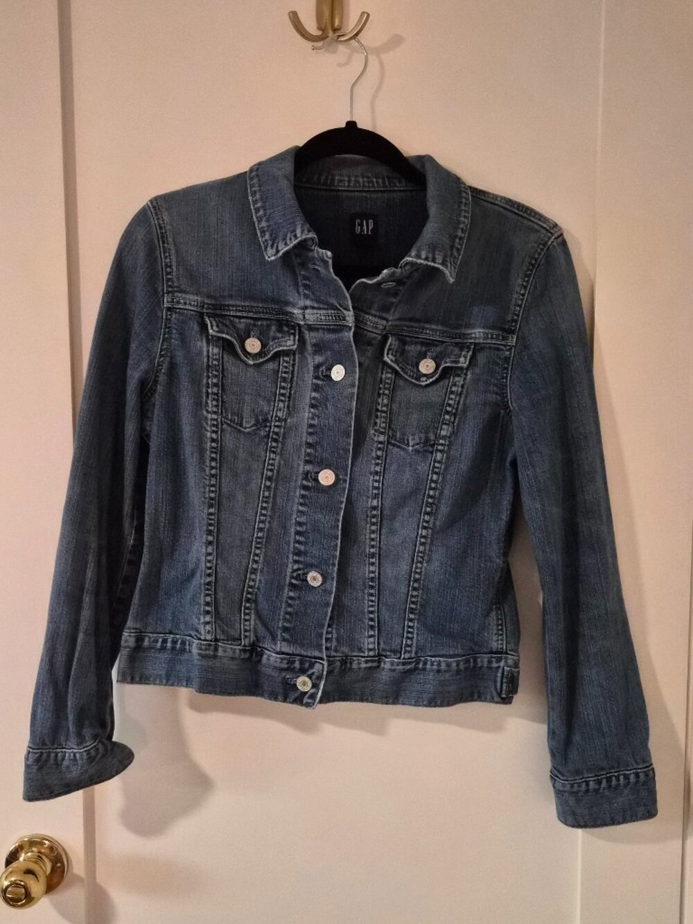 Vintage 2004 GAP Y2K Classic Blue Denim Jean Jacket